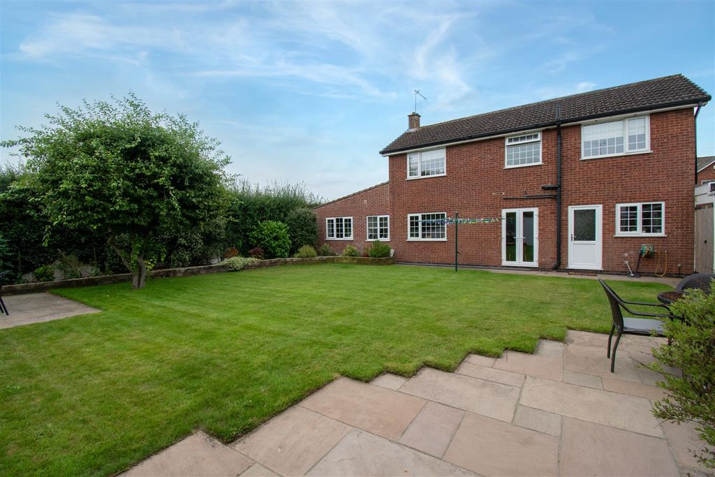 Additional image 34 of 5 bed detached house for saleMilldale Close, Marehay, Ripley DE5