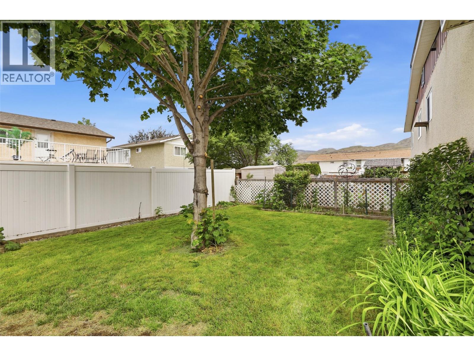 2641 Young Place, Kamloops, BC, V2B8A4 photo 4