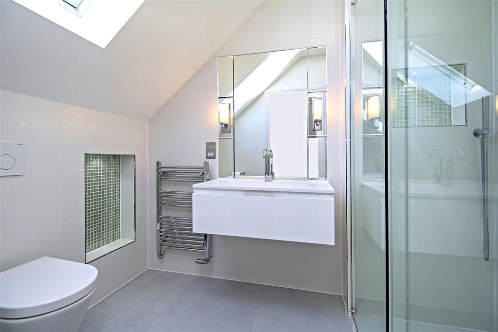 Additional image 23 of 6 bed detached house for saleSpencer Close, Radlett, Hertfordshire WD7