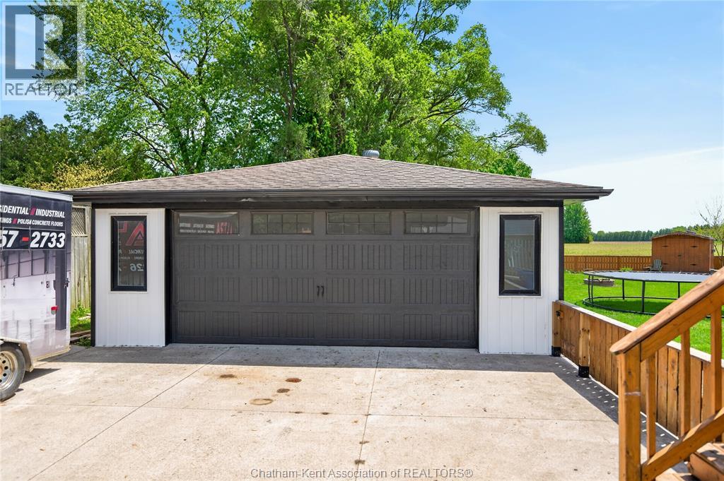 944 Mcnaughton Avenue, Chatham, ON, N7L0E4 photo 3