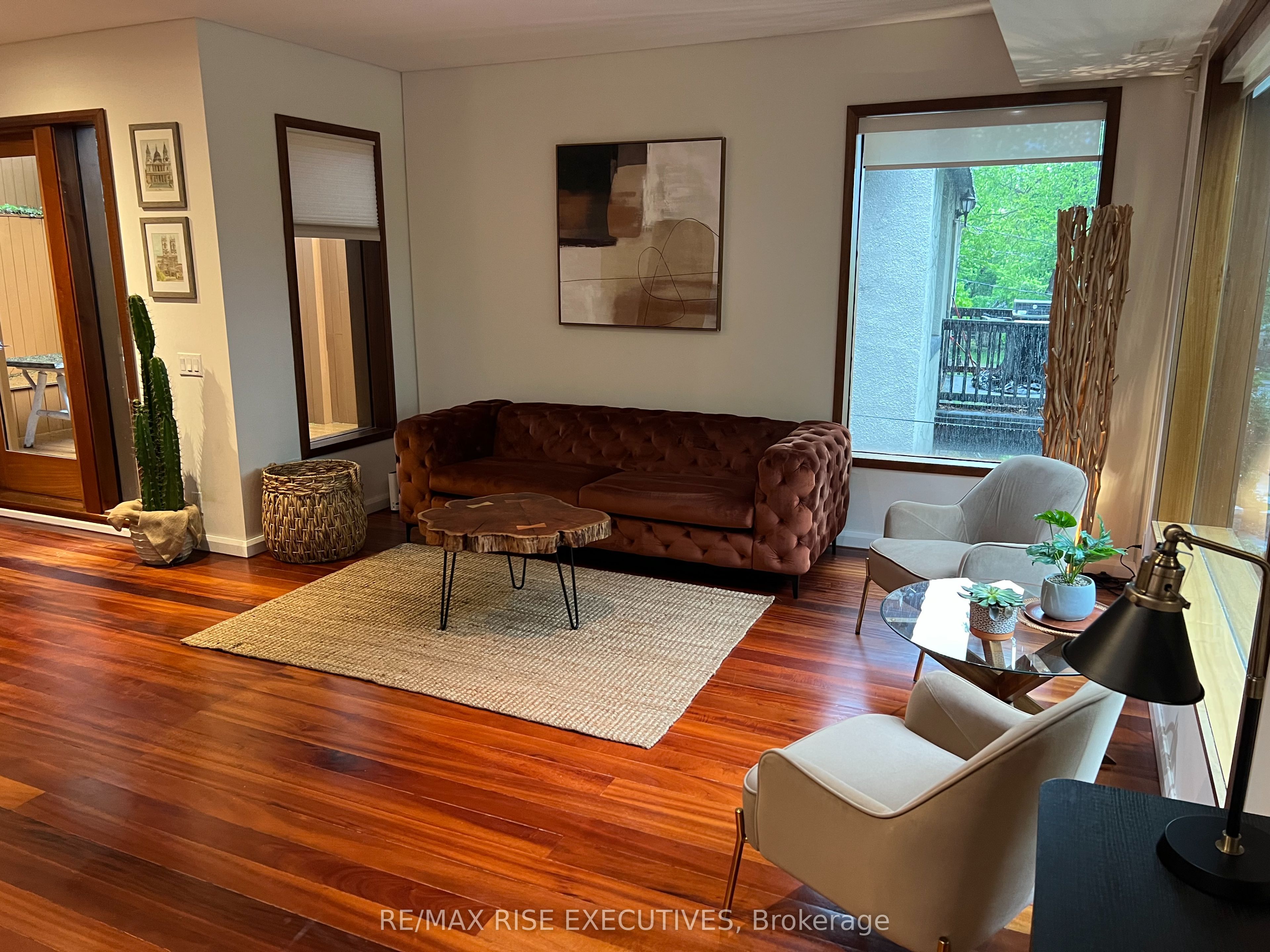 32 Regal Road, Toronto, ON, M6H 2J7 photo 5