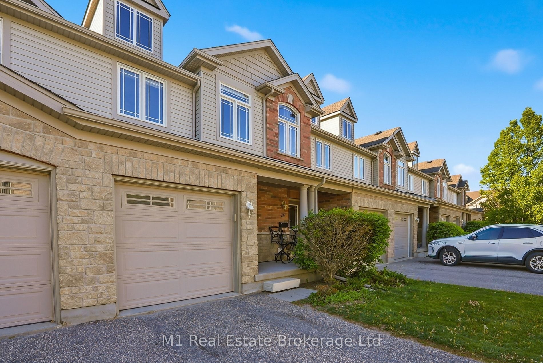 22 Lambeth Way, Guelph, ON, N1L 0H1 photo 3
