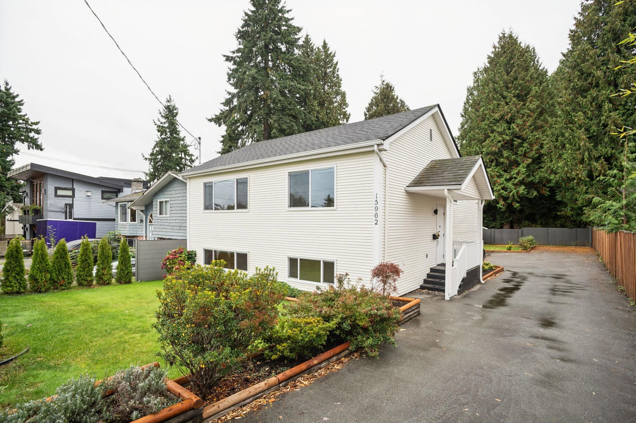 Additional image 2 of 15962 North Bluff Road, White Rock, BC, V4B 3G8