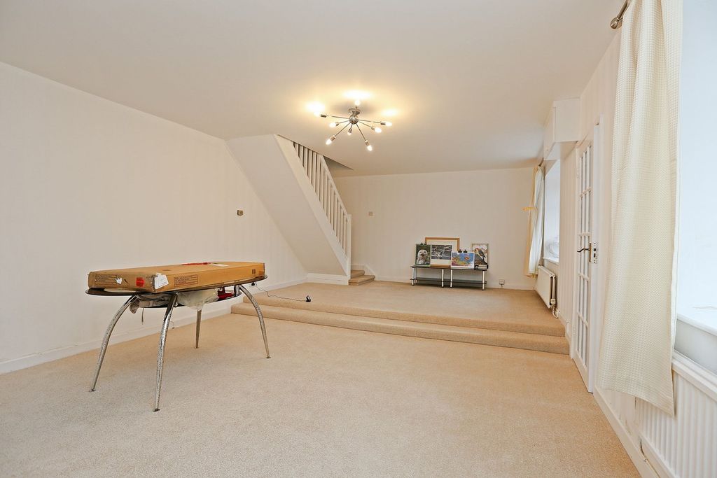 Additional image 4 of 3 bed terraced house for salePantygraigwen Road, Pontypridd CF37