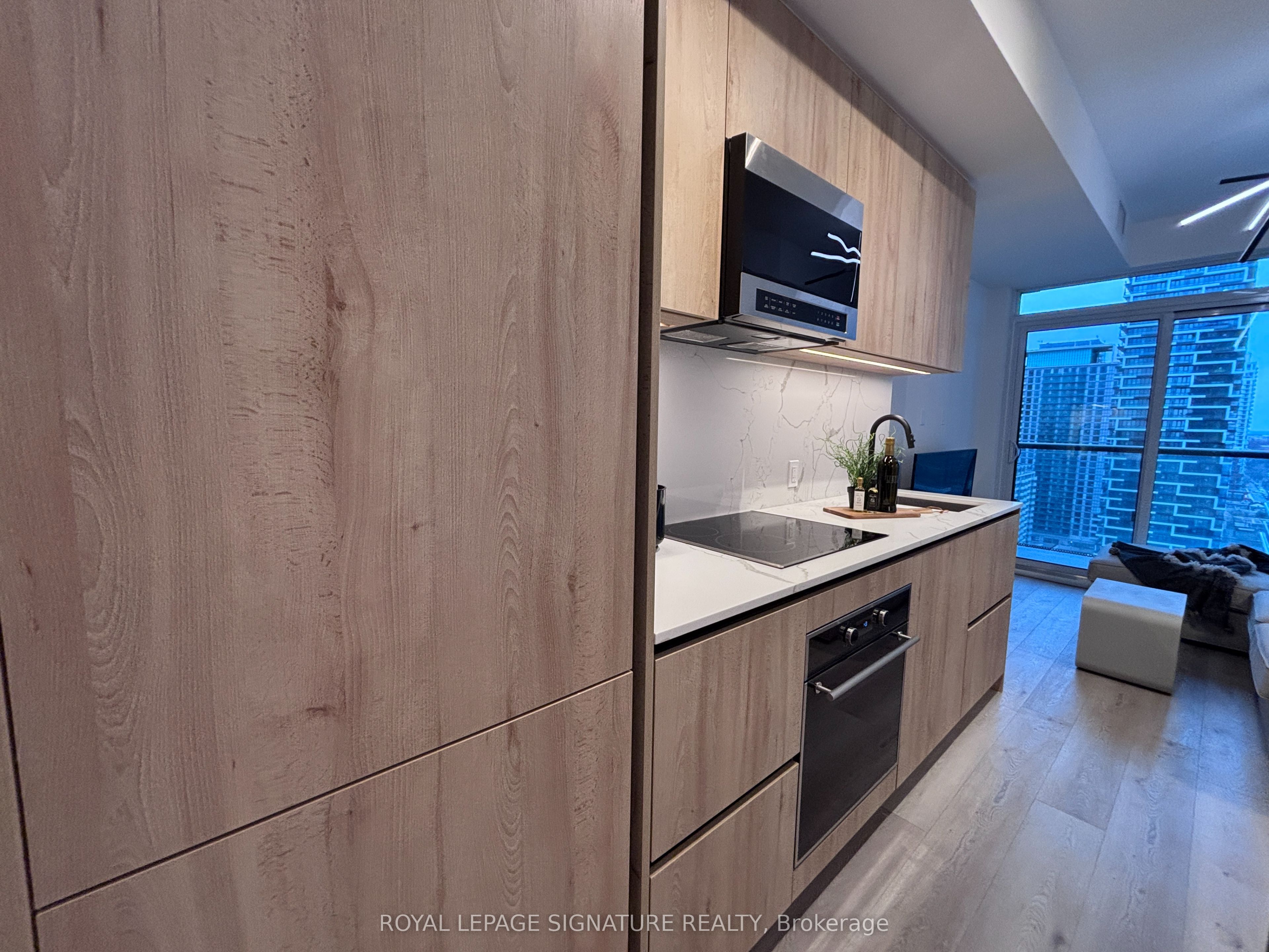 Additional image 5 of 2104-127 Broadway Avenue, Toronto, ON, M4P 1V4