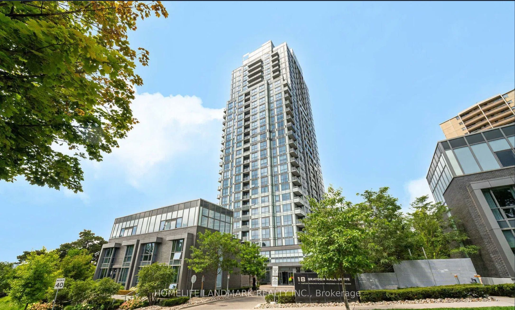 1903-18 Graydon Hall Drive, Toronto, ON, M3A 0A4