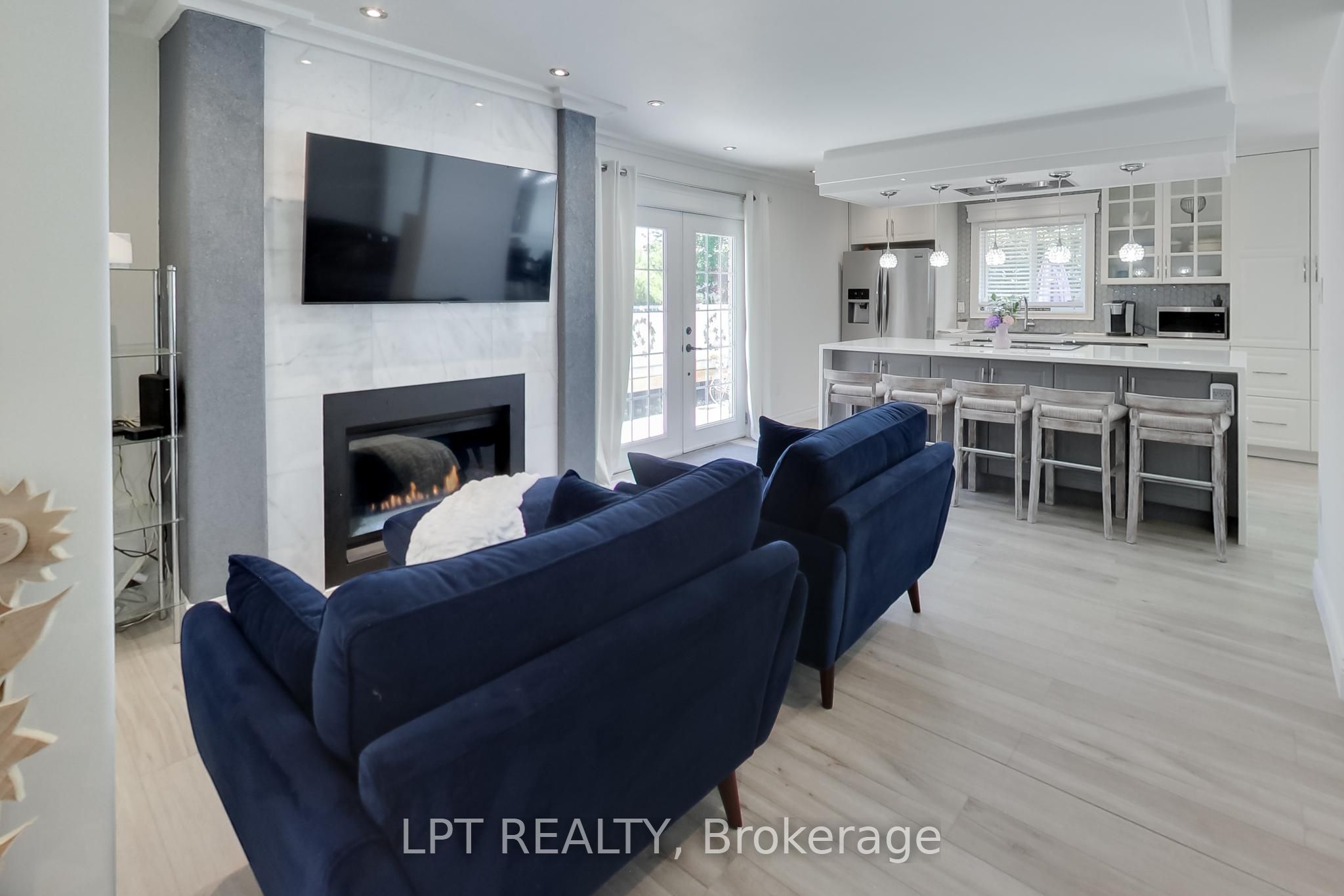 2482 Snowhill Court, Burlington, ON, L7M 1Y3 photo 5