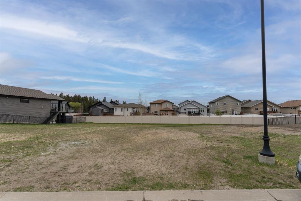 10 Tyrrell Place, Red Deer, AB, T4P 0T8