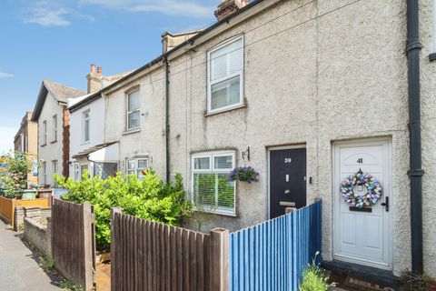 London Road, Wallington SM6