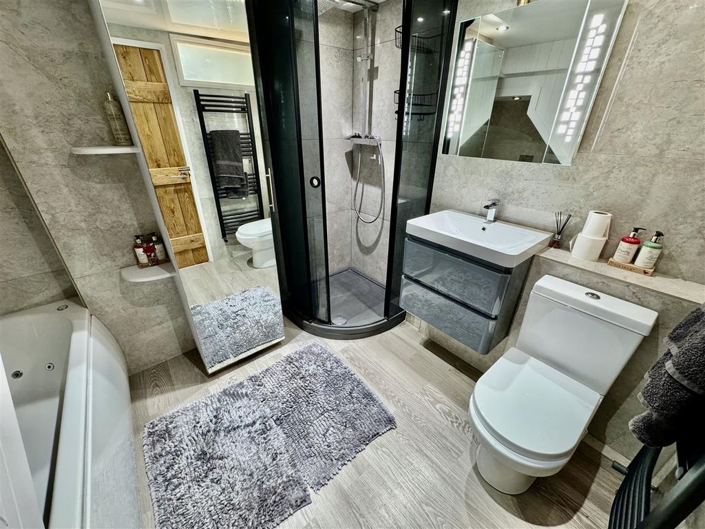 Additional image 8 of 4 bed detached house for saleCaernarfon Road, Pwllheli LL53