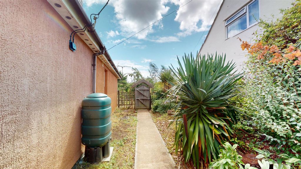 Additional image 14 of 3 bed detached bungalow for saleStation Road, Midsomer Norton, Radstock BA3