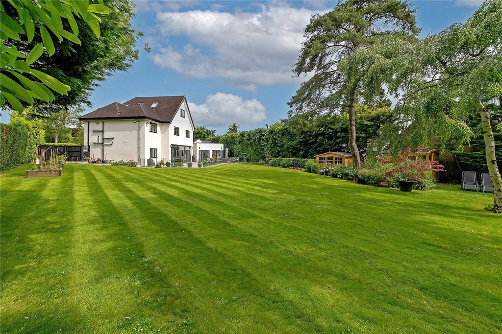 Additional image 32 of 6 bed detached house for saleThe Grove, Radlett, Hertfordshire WD7