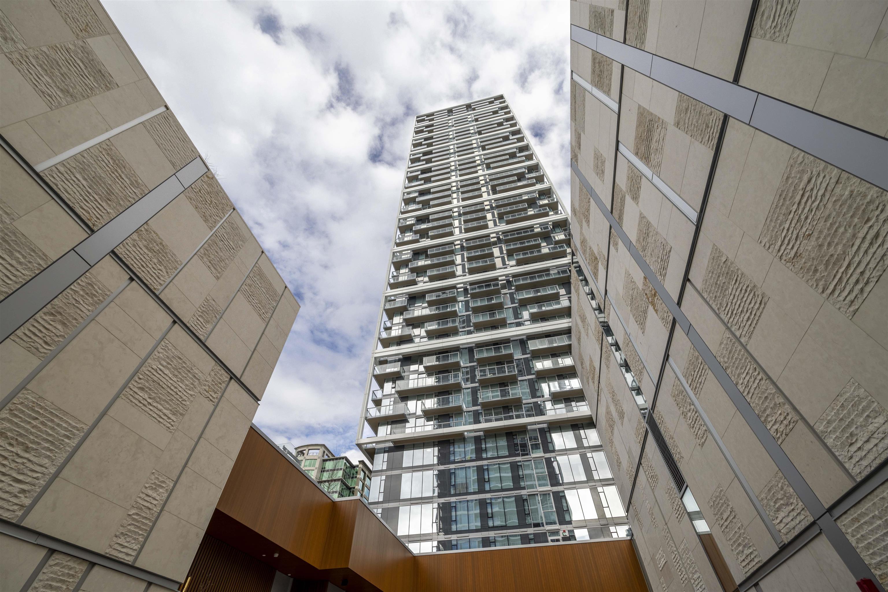 2109-6000 Mckay Avenue, Burnaby, BC, V5H 0K2 photo 2