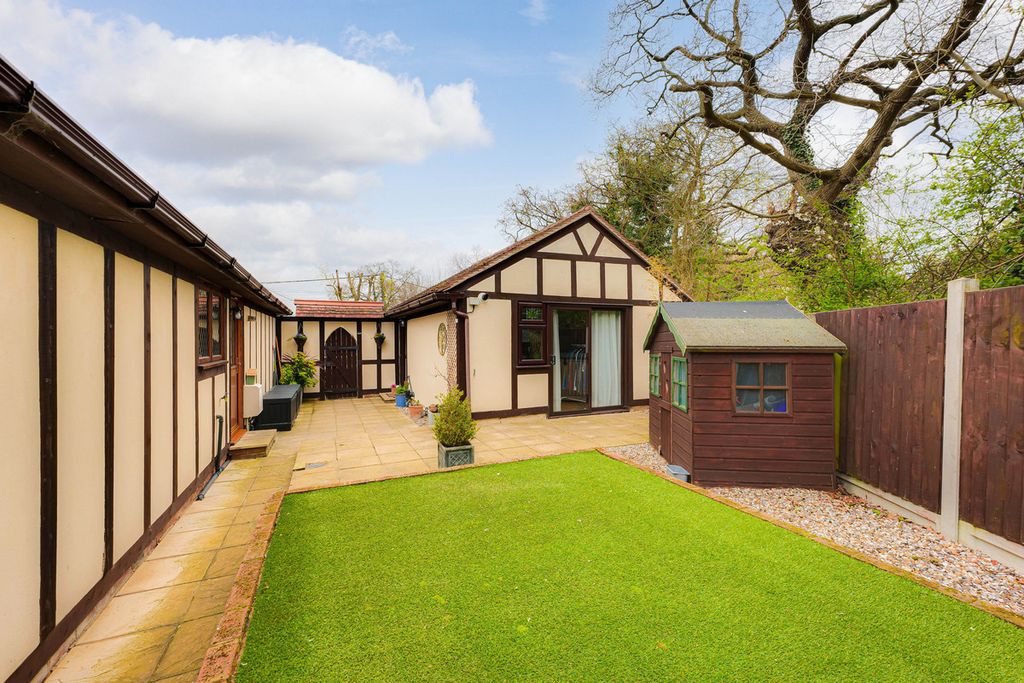 Additional image 21 of 4 bed detached bungalow for saleThe Chase, Rochford SS4