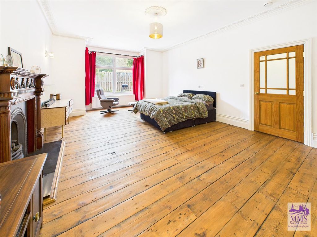 Additional image 10 of 6 bed detached house for saleLondon Road, Strood, Rochester ME2