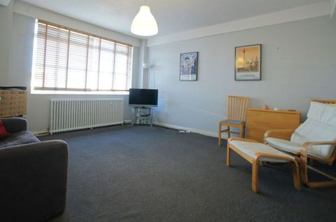 Du Cane Court, Balham High Road SW17