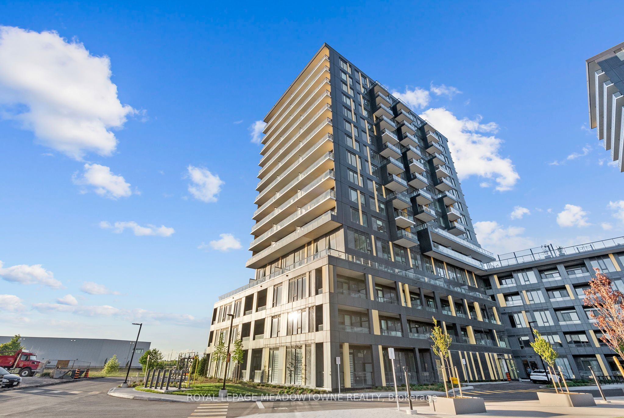 1510D-4878 Powers Common Boulevard, Burlington, ON, L7M 2B4
