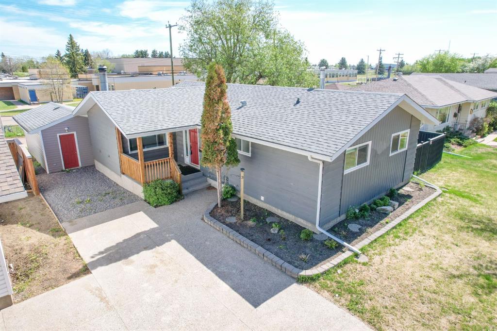 3 Montcalm Avenue, Camrose, AB, T4V 2K9