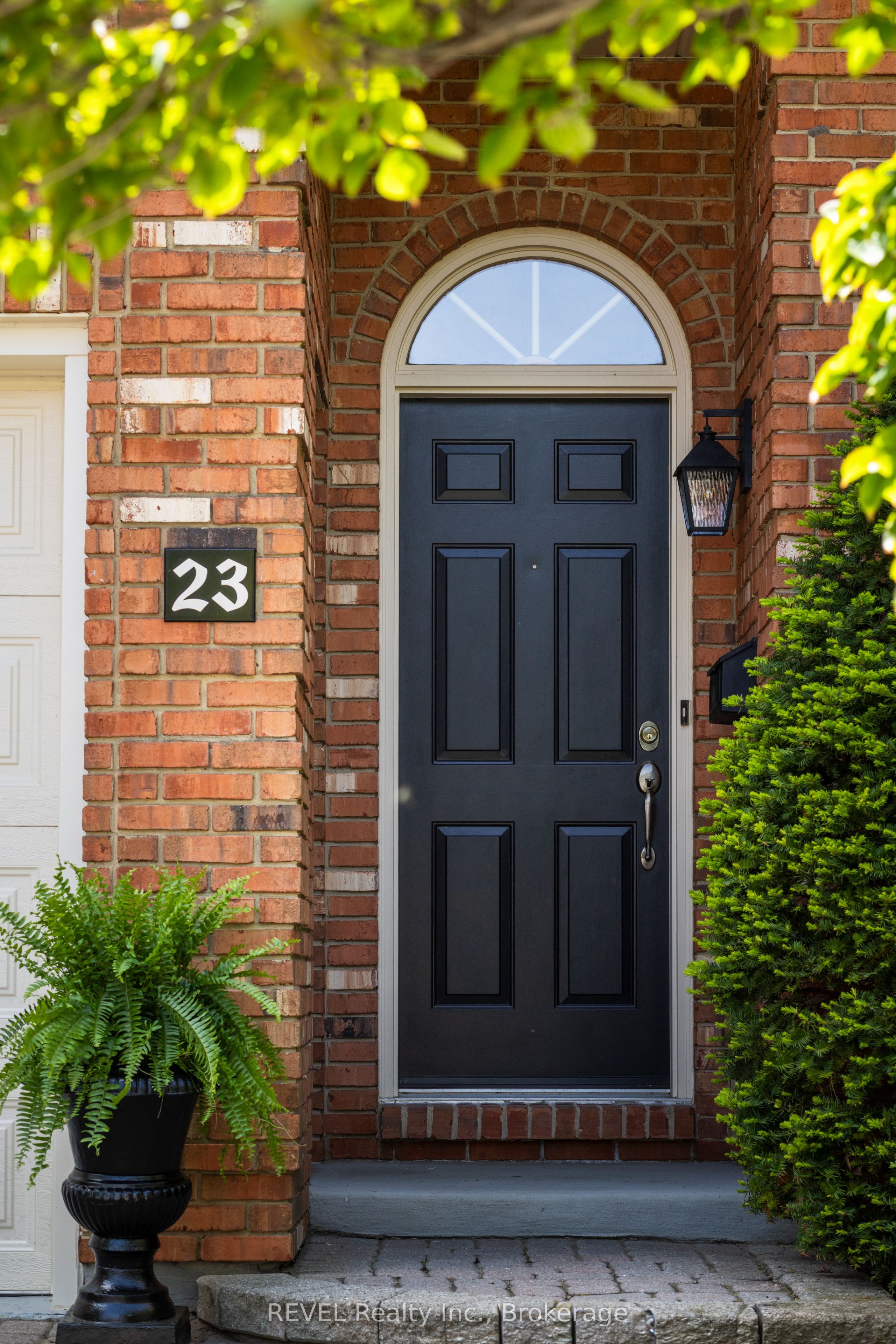 23-5 Carn Castle Gate, St. Catharines, ON, L2N 5V4 photo 4