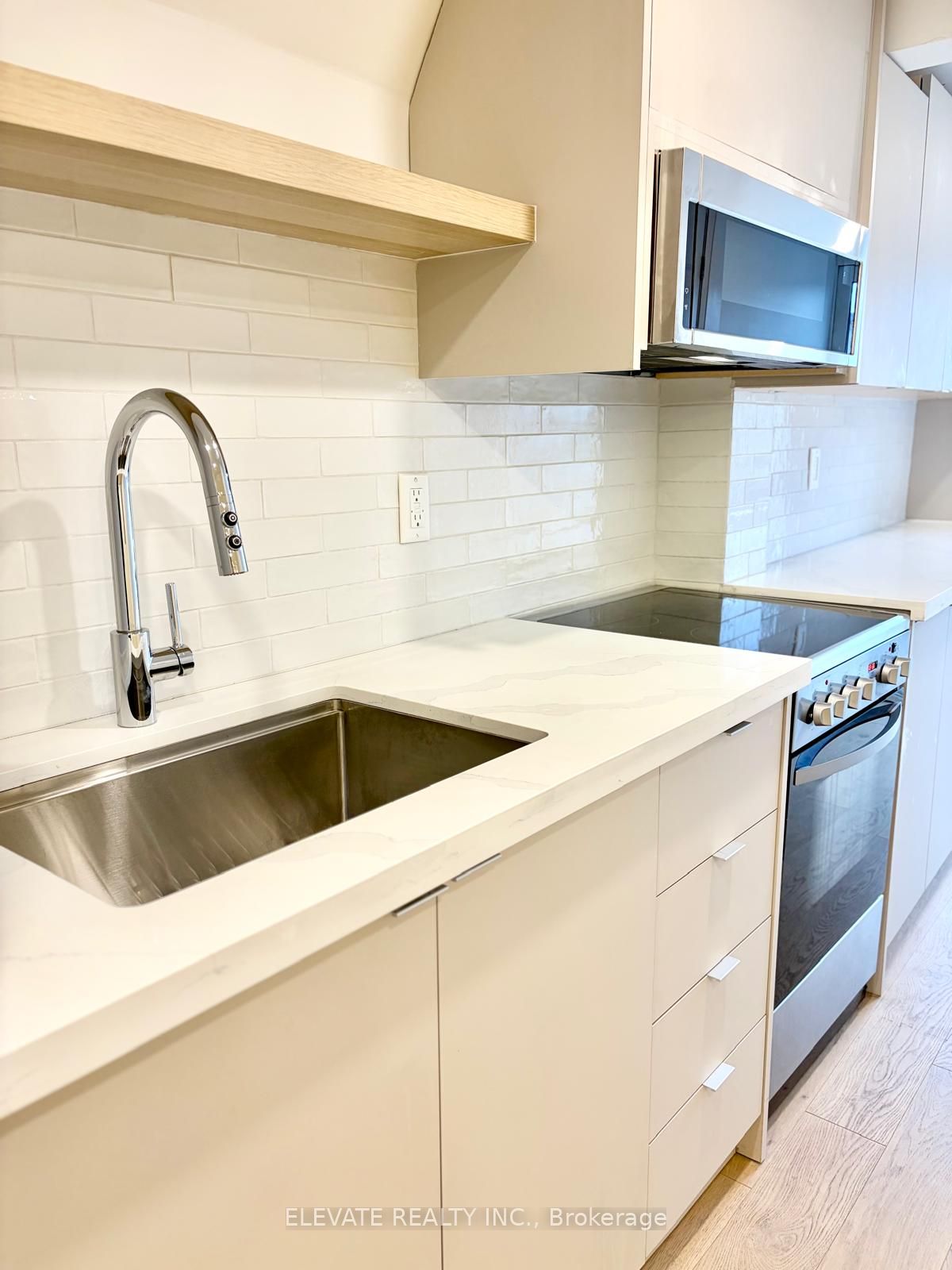 Additional image 5 of Unit # 3-275 Lauder Avenue, Toronto, ON, M6E 3H5