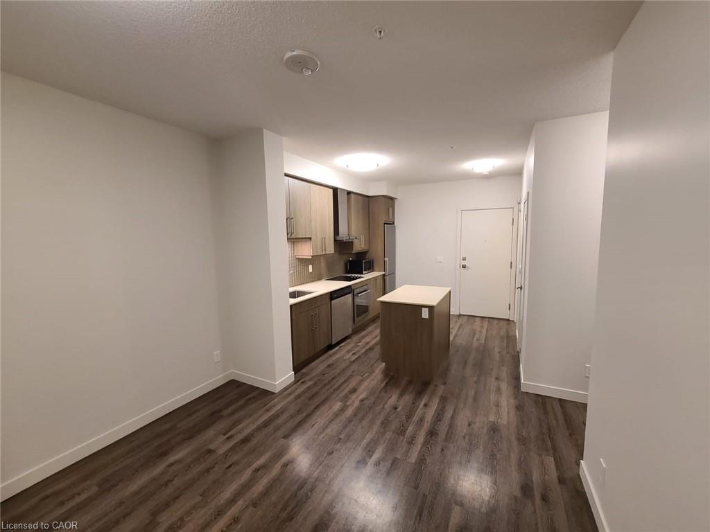 901-2087 Fairview Street, Burlington, ON, L7R 0E5 photo 3