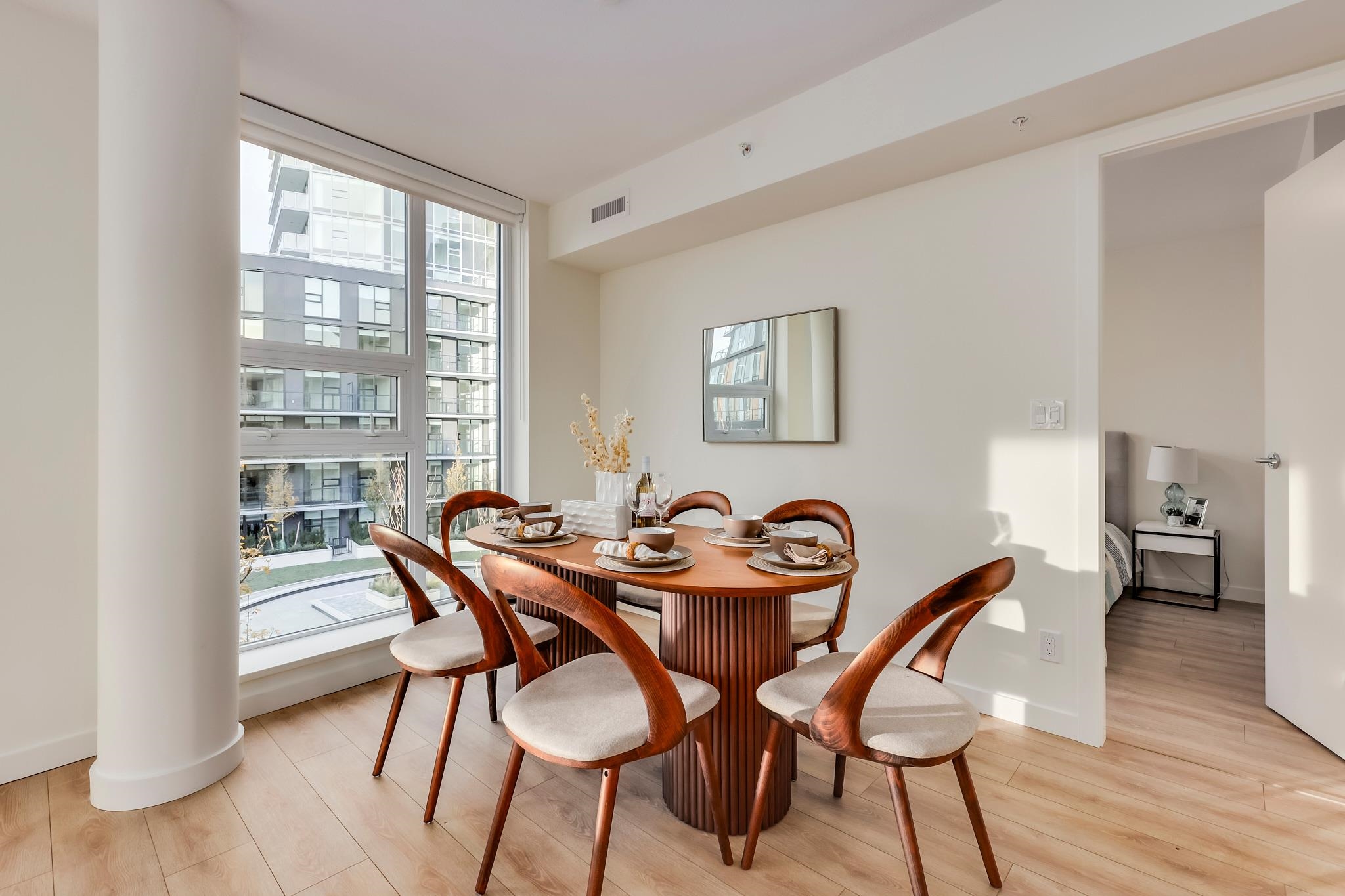 805-6655 Buswell Street, Richmond, BC, V6Y 0M4 photo 2