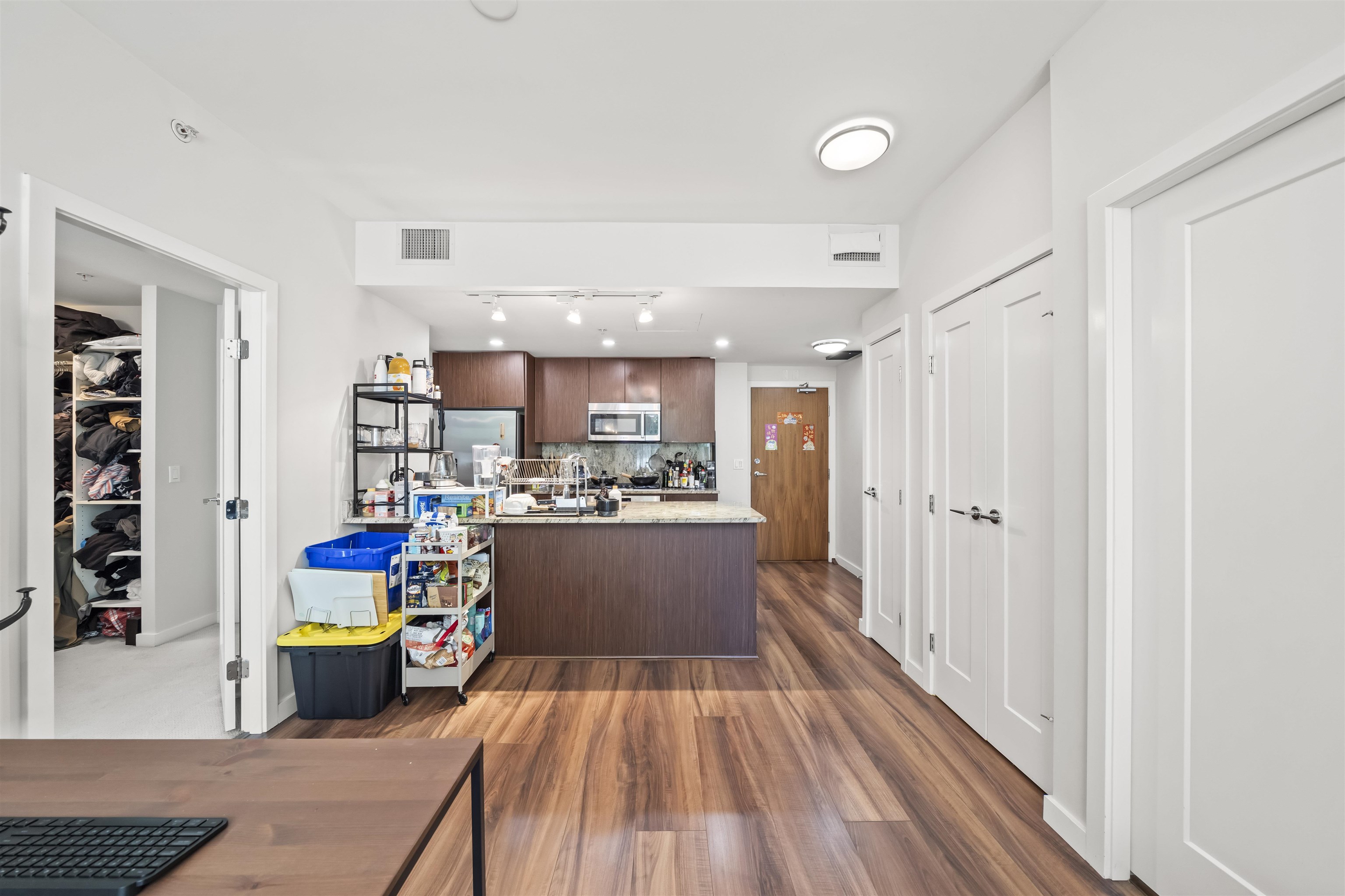 515-8688 Hazelbridge Way, Richmond, BC, V6X 0R6 photo 4