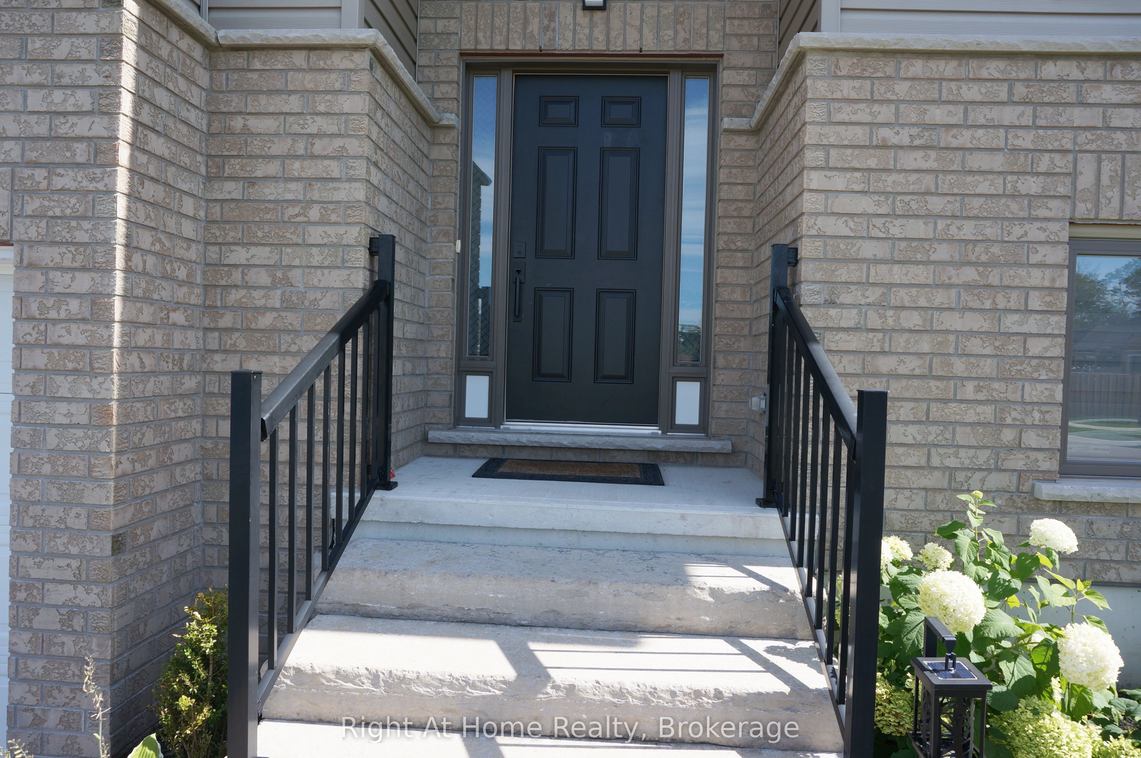 23 Ralph Dalton Boulevard, Tay, ON, L0K 2A0 photo 4