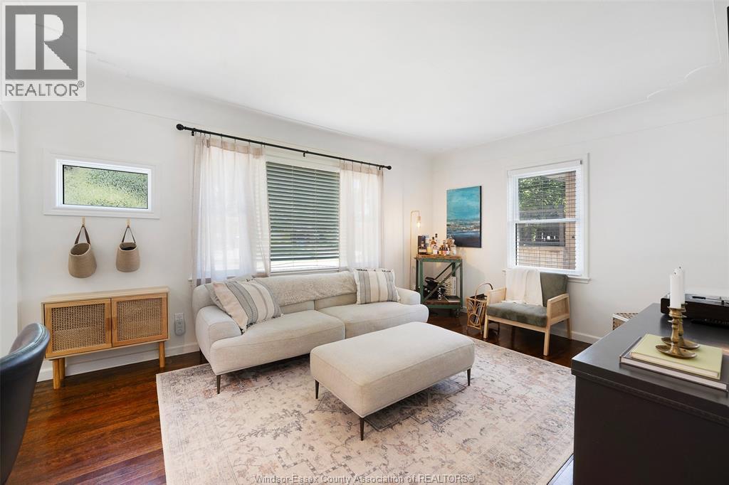 1071 Fairview Boulevard, Windsor, ON, N8S3E6 photo 4