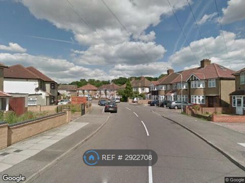 Langley Crescent, Hayes UB3