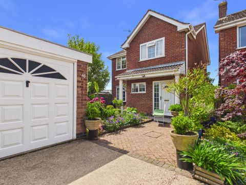 Glendale Close, Carlton, Nottingham NG4