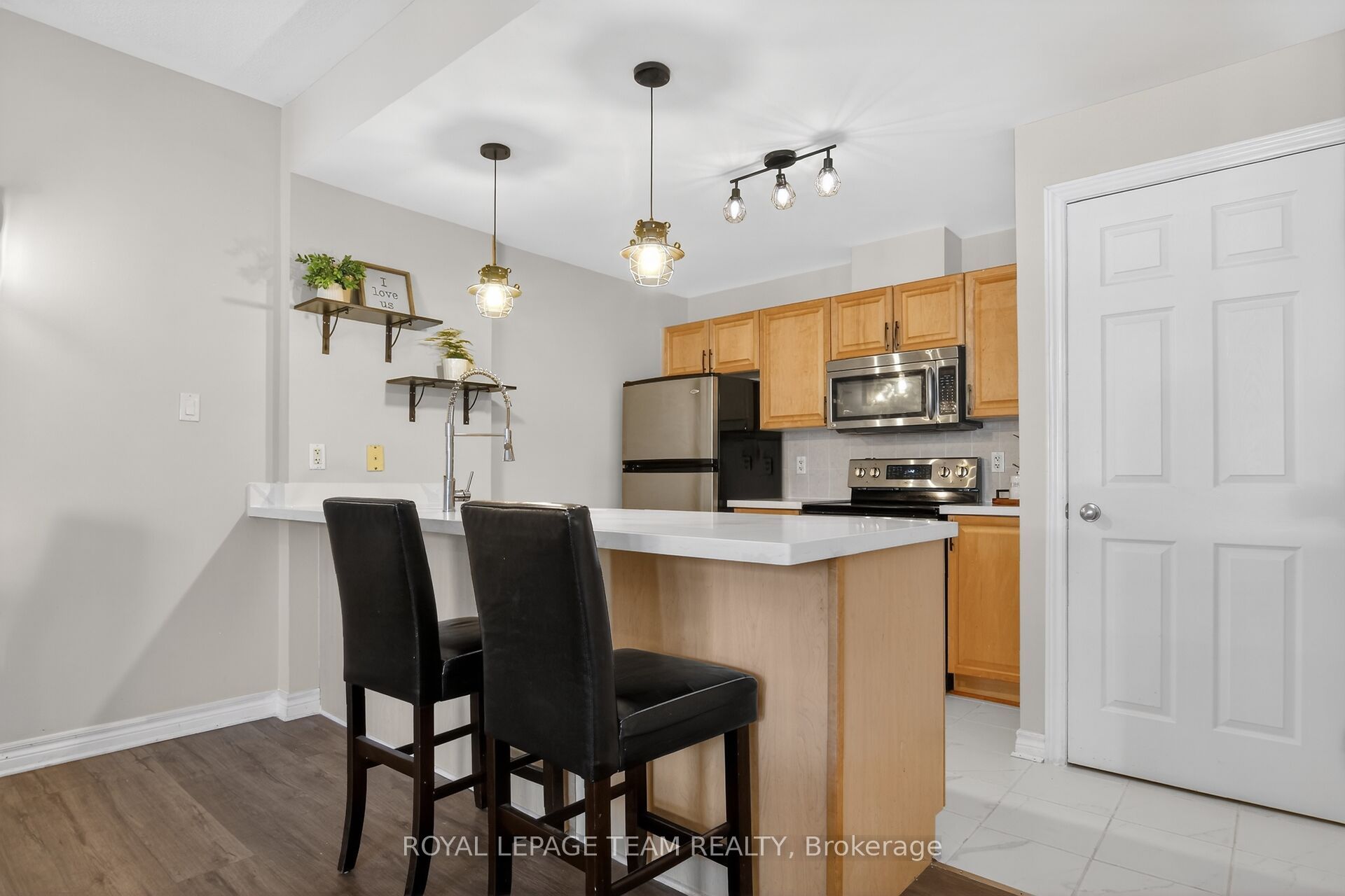 Additional image 6 of D-165 Crestway Drive, Ottawa, ON, K2G 7C8