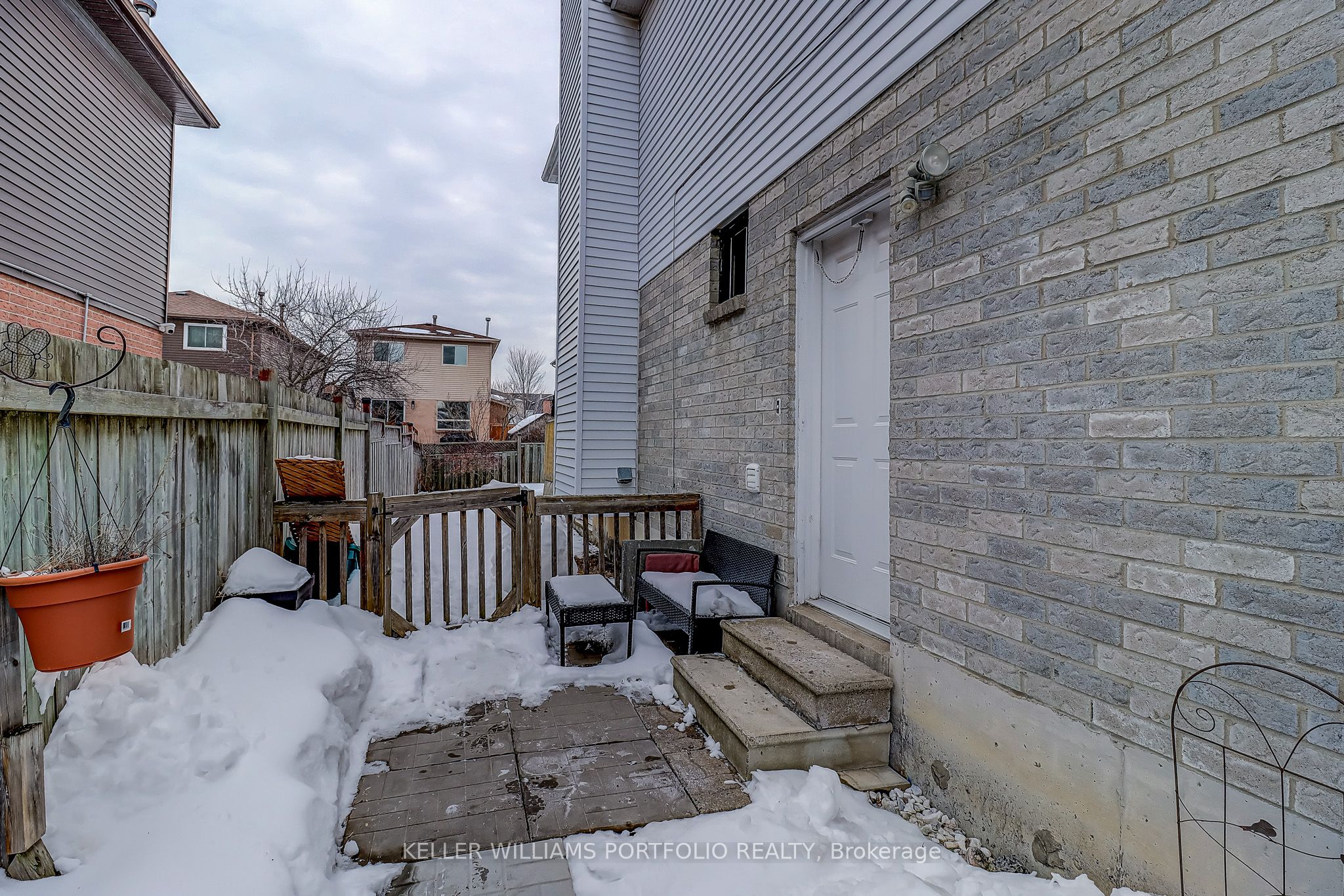 Lower Unit-97 Dobson Drive, Ajax, ON, L1S 5G1 photo 2