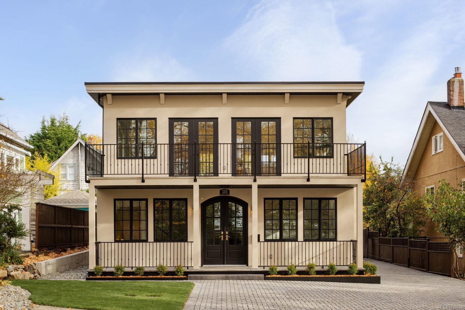 135 Passmore Street, Victoria, BC, V8S 3V6