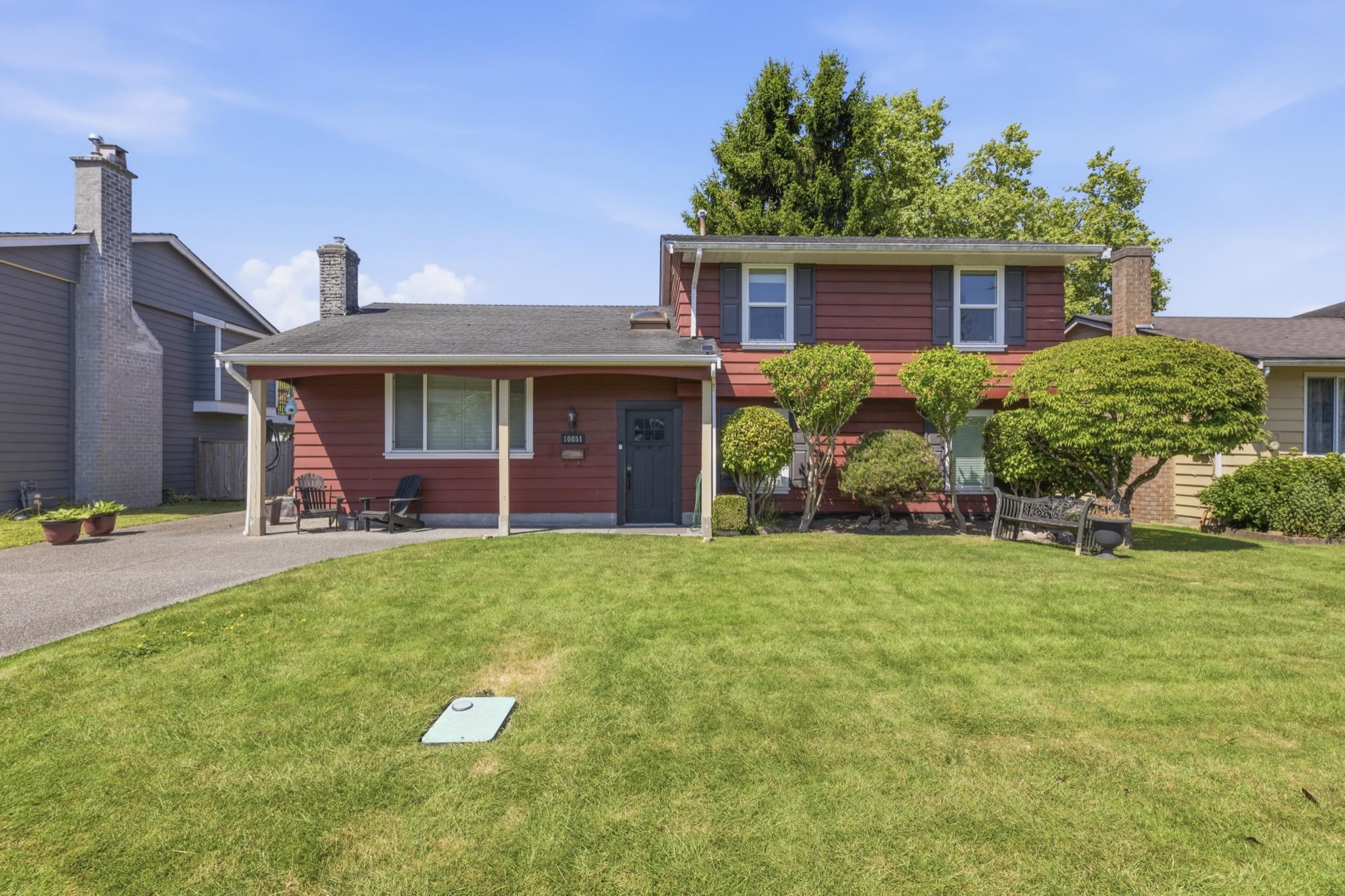 10851 Rosecroft Crescent, Richmond, BC, V6A 2J2