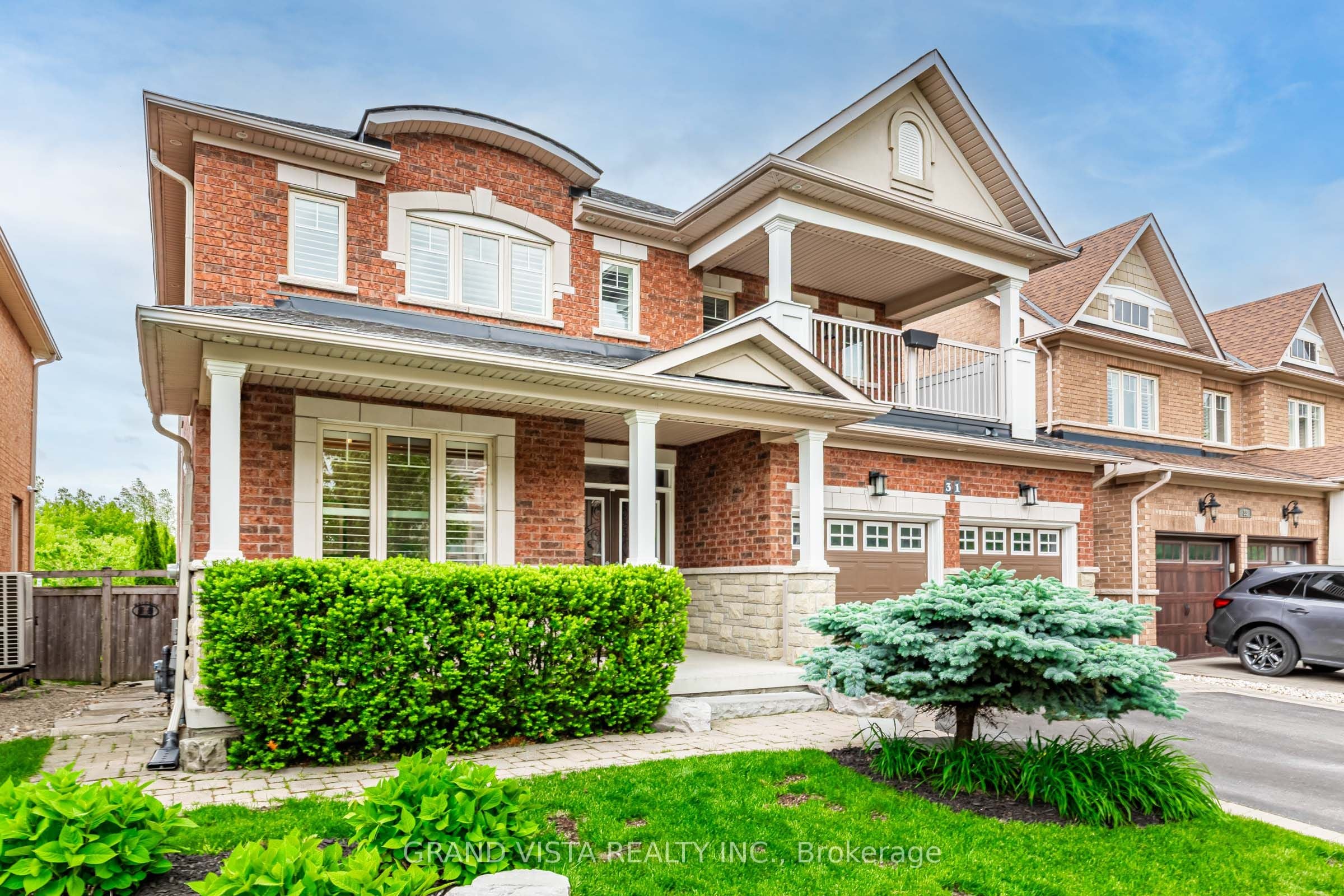 31 Routledge Drive, Richmond Hill, ON, L4E 0C4 photo 2