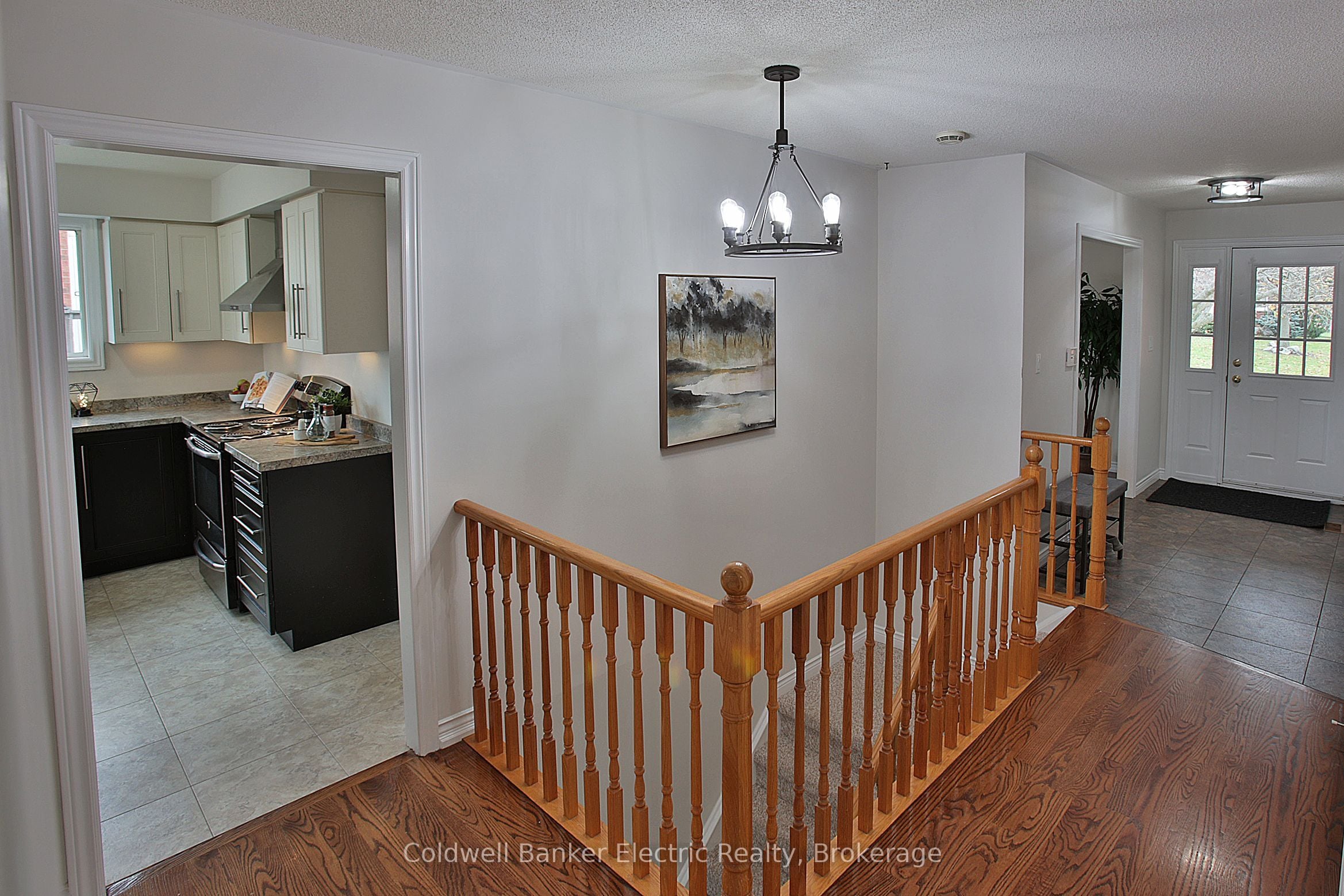 1830 Stratton Avenue, Peterborough, ON, K9K 2E6 photo 3
