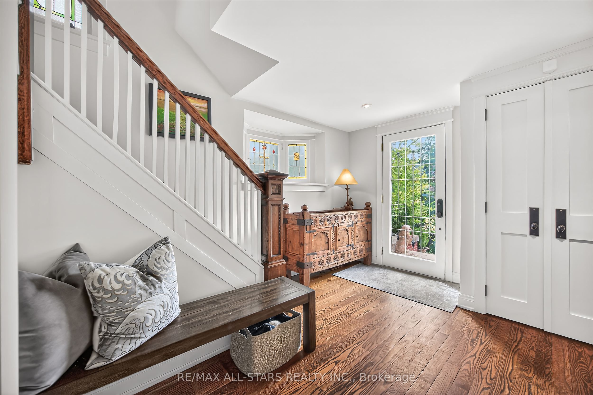 Additional image 4 of 30 Edgewood Crescent, Toronto, ON, M4W 3A9
