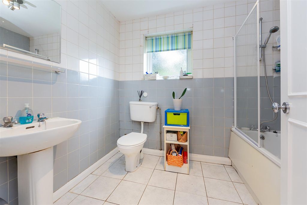 Additional image 13 of 1 bed flat for saleBrook Court, Watling Street, Radlett WD7