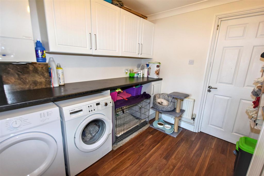 Additional image 13 of 4 bed detached house for saleHeathfield Gardens, Redruth Highway, Redruth TR15
