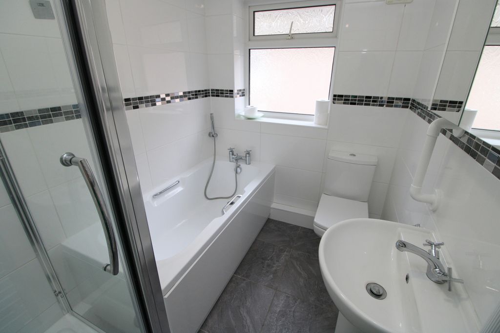 Additional image 13 of 3 bed bungalow for saleFfordd Derwen, Rhyl LL18