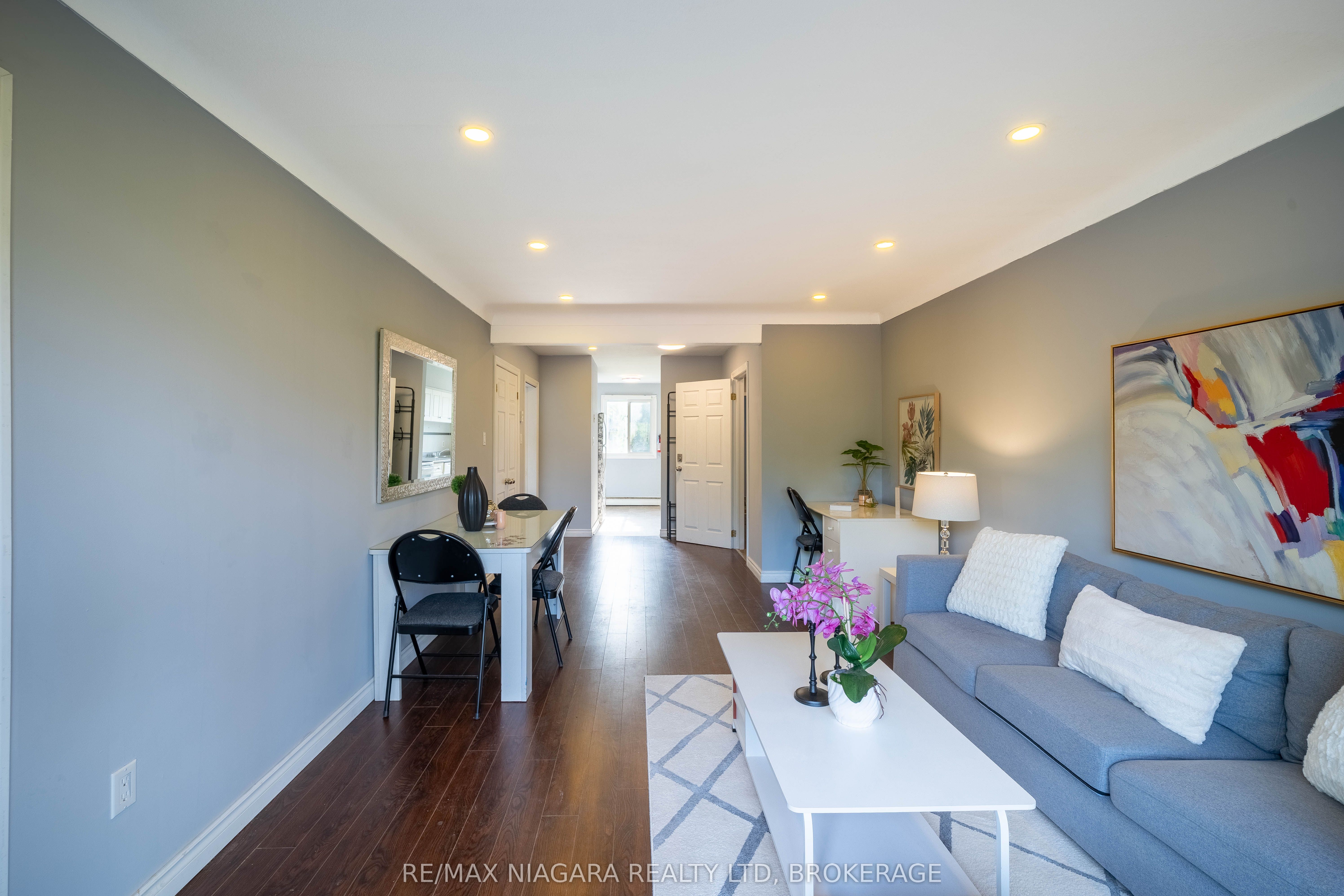 293-295 Glenridge Avenue, St. Catharines, ON, L2T 3K5 photo 5