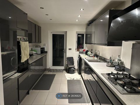 Bengal Road, Ilford IG1, Room to rent