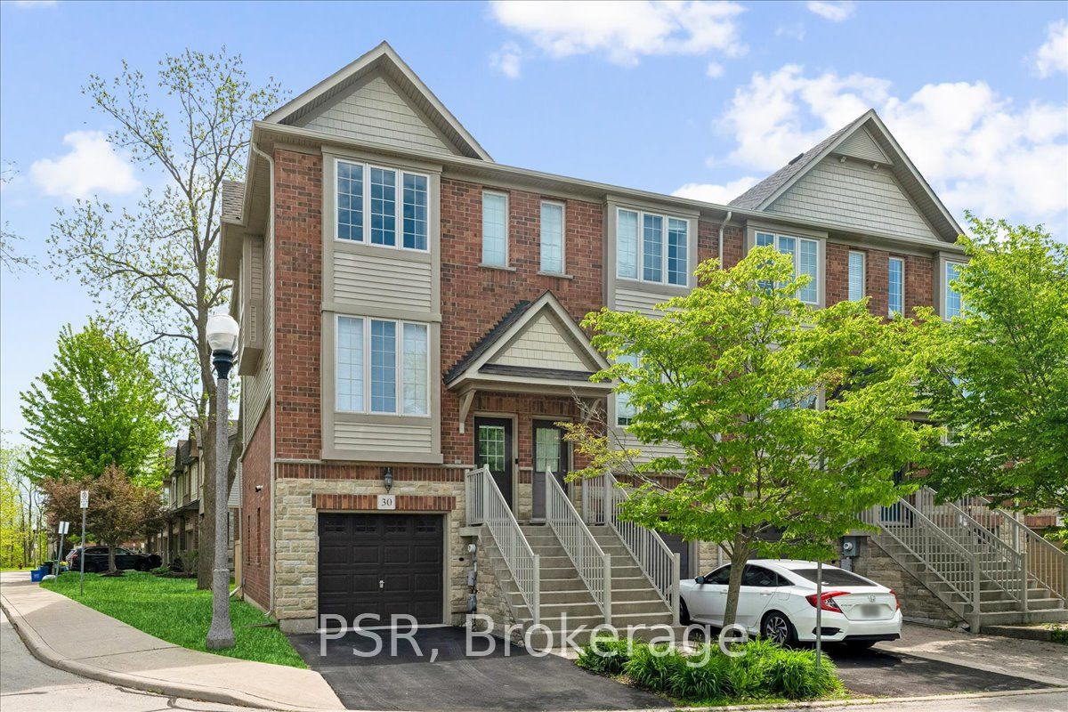 30 Chapman Lane, Hamilton, ON, L9G 0A5