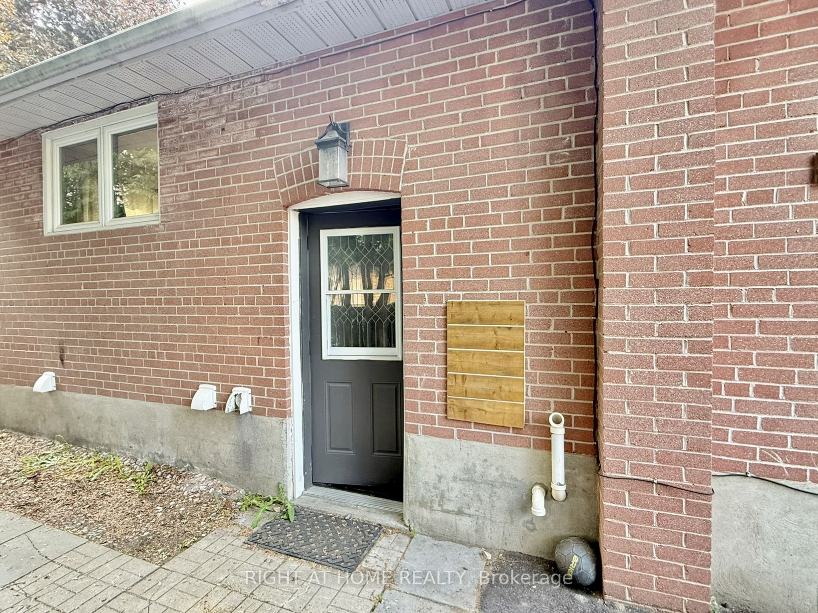 Additional image 5 of BSMT-116 Cherrywood Drive, Newmarket, ON, L3Y 2X7