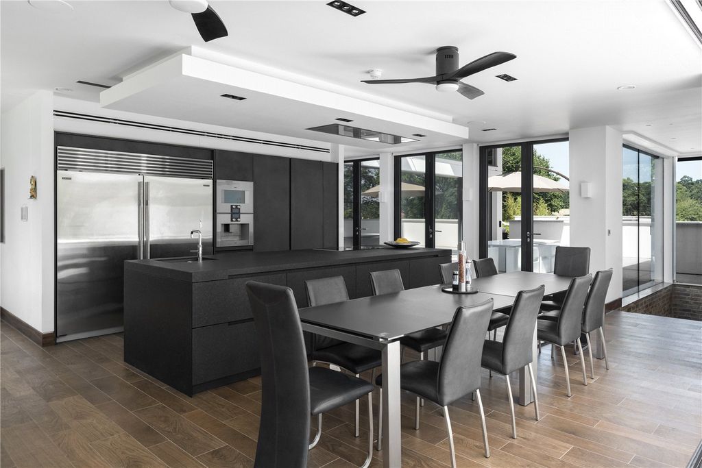 Additional image 23 of 7 bed detached house for saleThe Warren, Radlett, Hertfordshire WD7