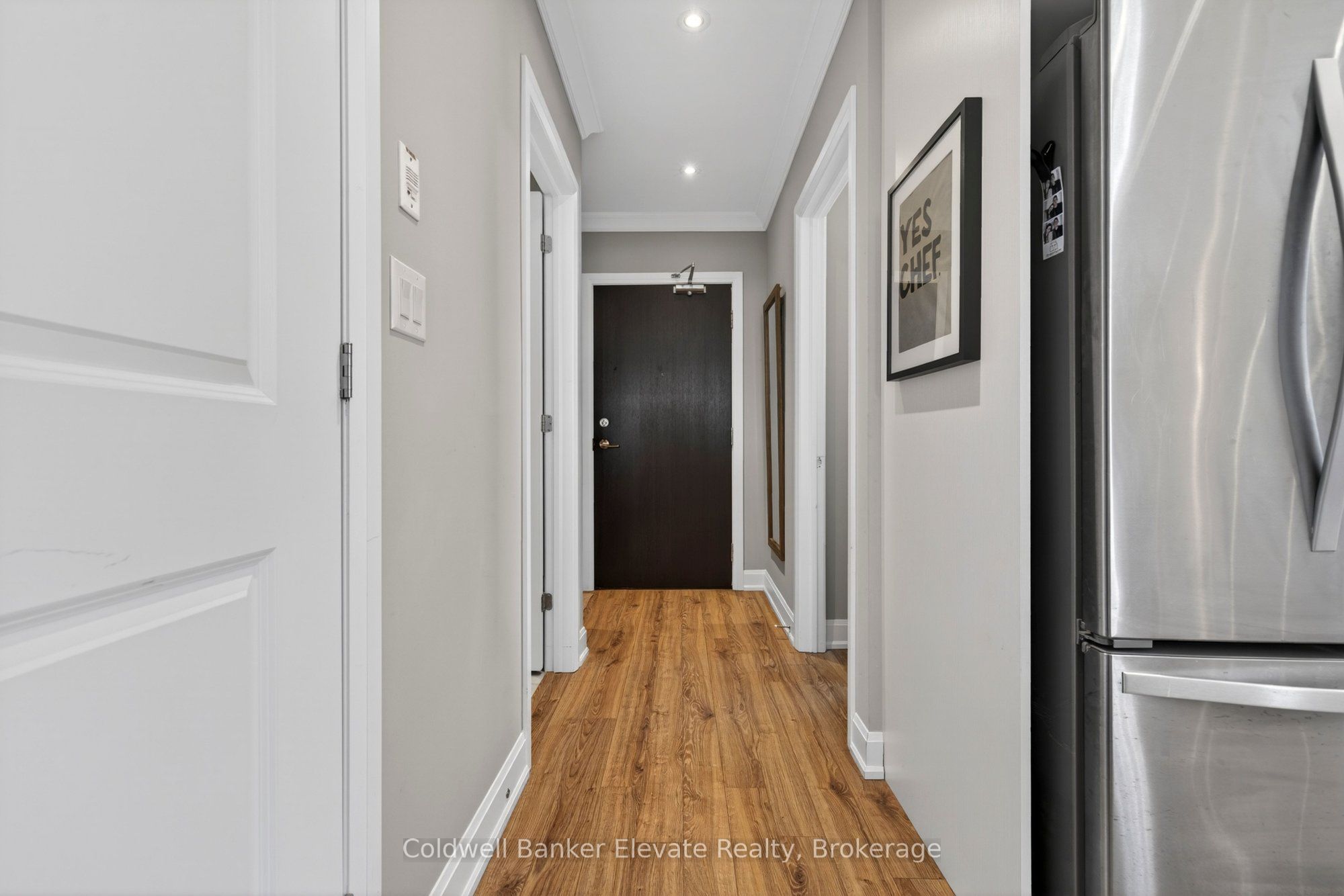 Additional image 4 of 205-2 King Street W, Hamilton, ON, L9H 6Z1