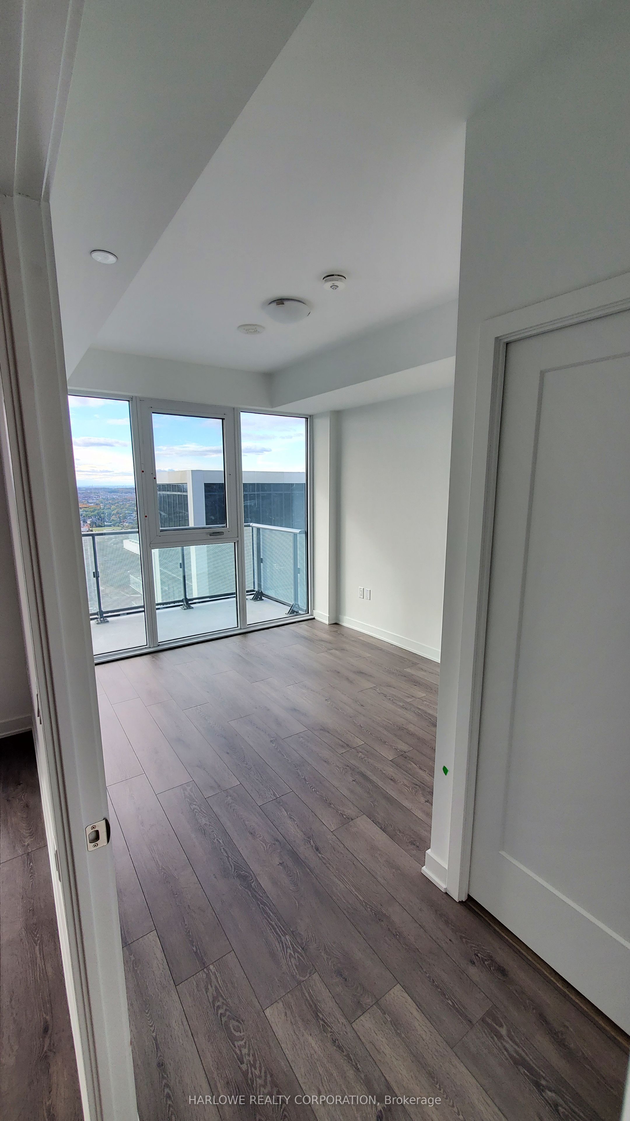 2801-105 Oneida Crescent, Richmond Hill, ON, L4B 0H6 photo 5