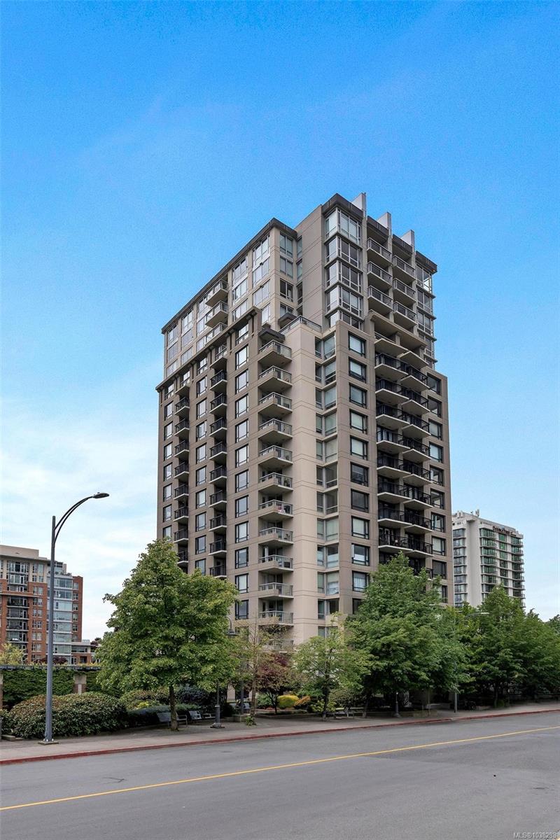 #1502-751 Fairfield Road, Victoria, BC, V8W 4A4