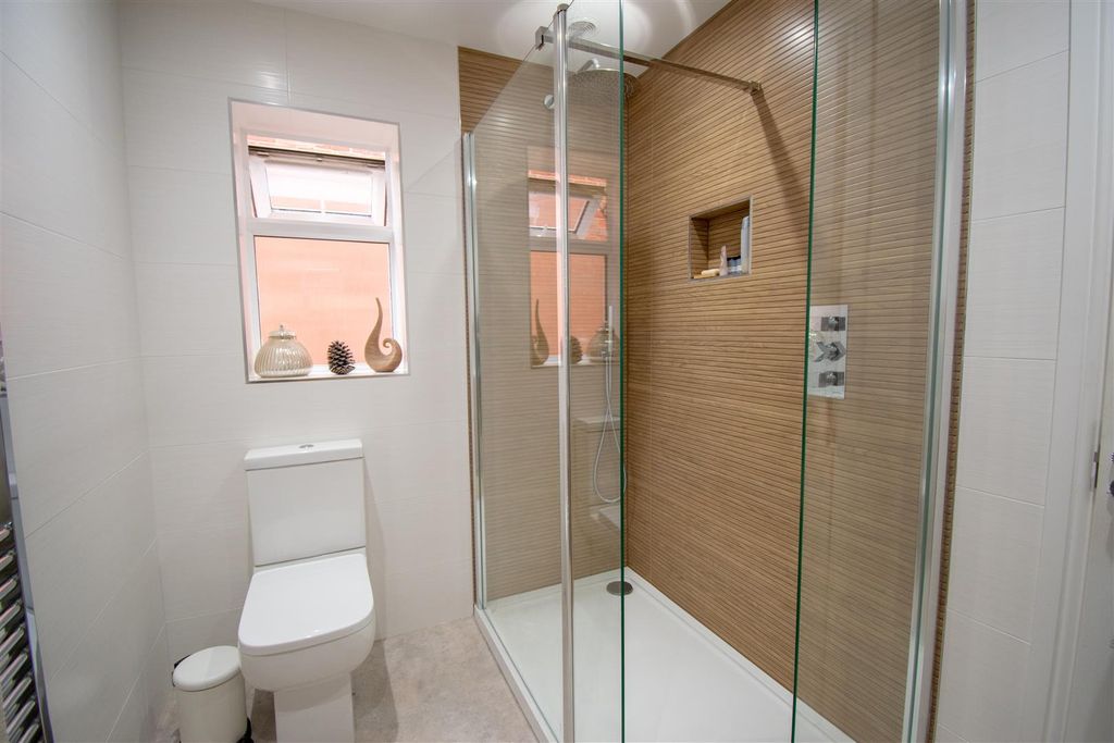 Additional image 14 of 5 bed detached house for saleBelfry Way, Ripley DE5